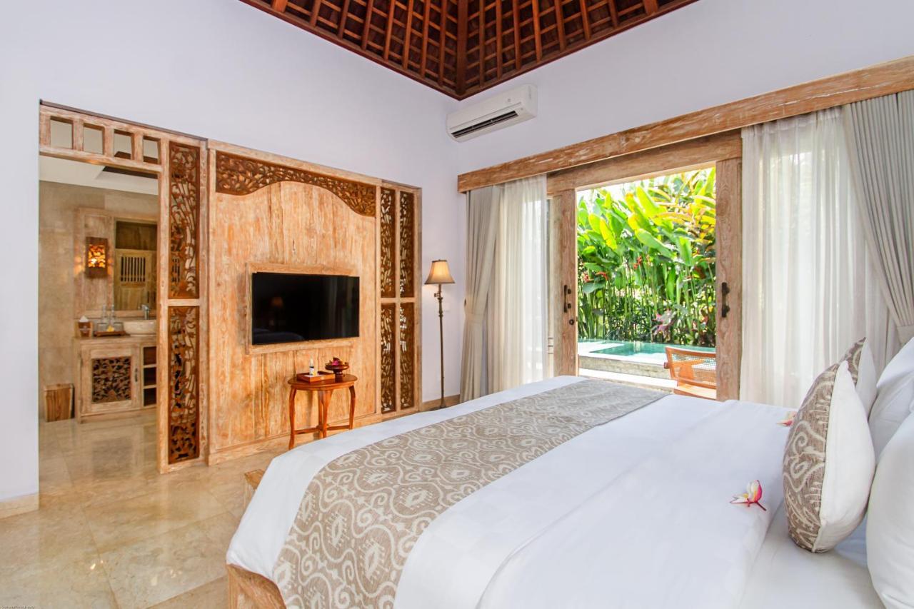 Weda Cita Resort And Spa By Mahaputra Ubud Exteriör bild A bedroom at the hotel