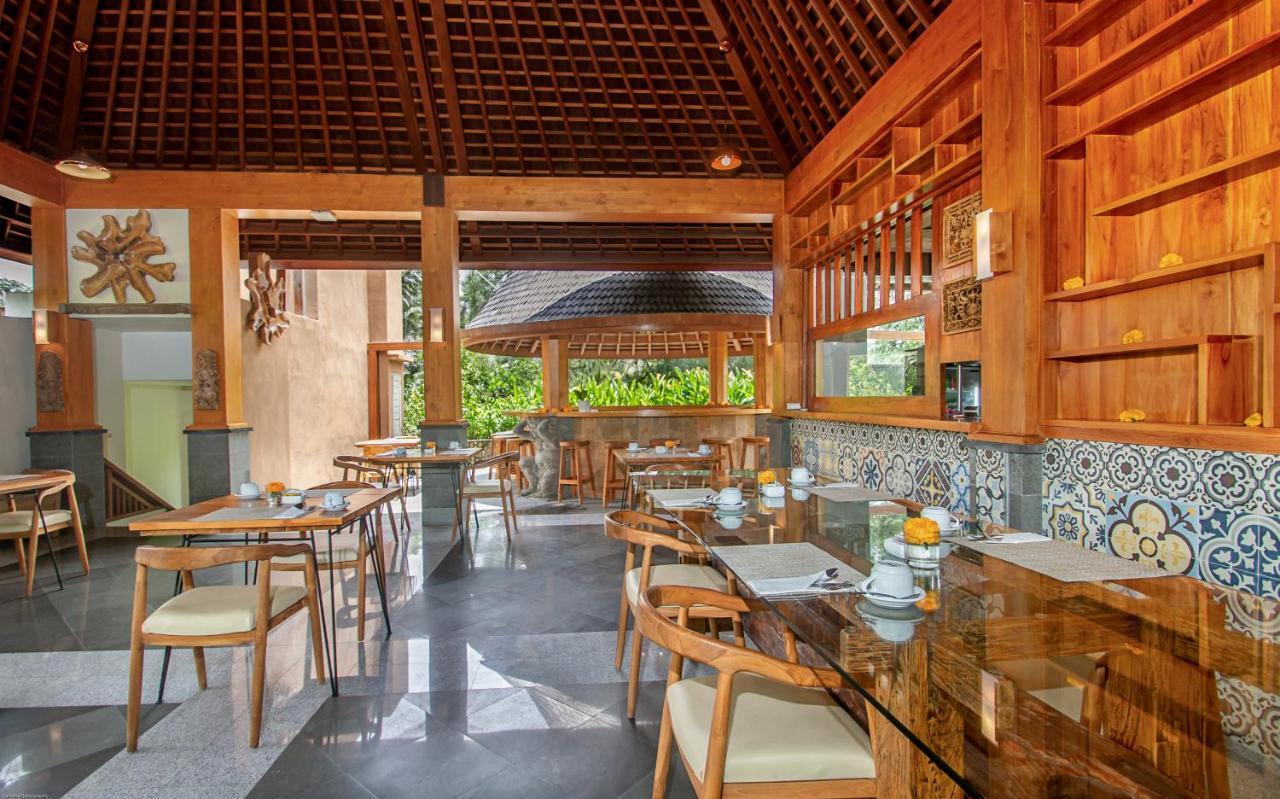 Weda Cita Resort And Spa By Mahaputra Ubud Exteriör bild The restaurant at the hotel